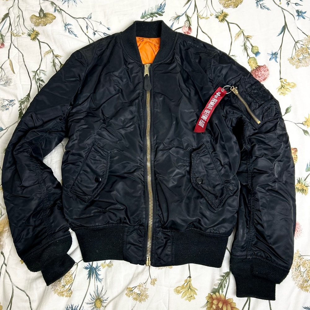 Alpha Industries Black Bomber Jacket Men’s Small